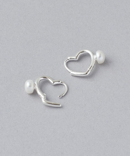 ALLURELLE(アリュレル)の「【ALLURELLE】淡水パール ハートピアス silver925 KNF-TP(ピアス(両耳用)・レディース・ゴールド/シルバー・FREE)」の11枚目の写真