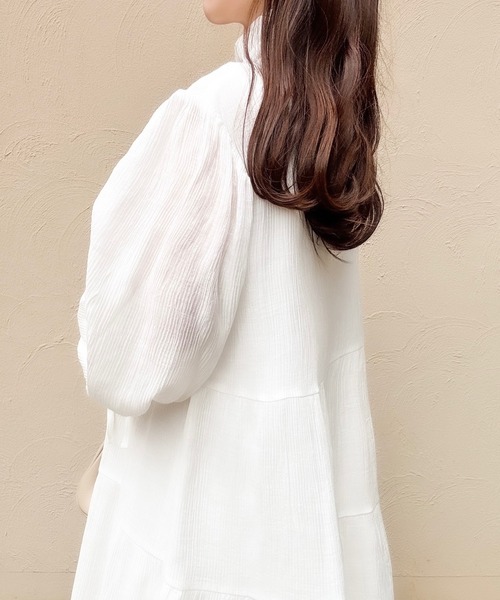 merrylatte(メリーラテ)の「低身長OK!フリルネックロングワンピース(ワンピース・レディース・ホワイト・MEDIUM)」の14枚目の写真