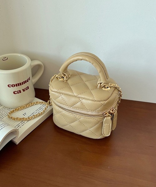 SPIGA（スピーガ）の「ｷﾙﾃｨﾝｸﾞﾊﾞﾆﾃｨﾊﾞｯｸﾞ（ショルダーバッグ・レディース・ブラック/ベージュ/ホワイト/ピンク・FREE）」の8枚目の写真