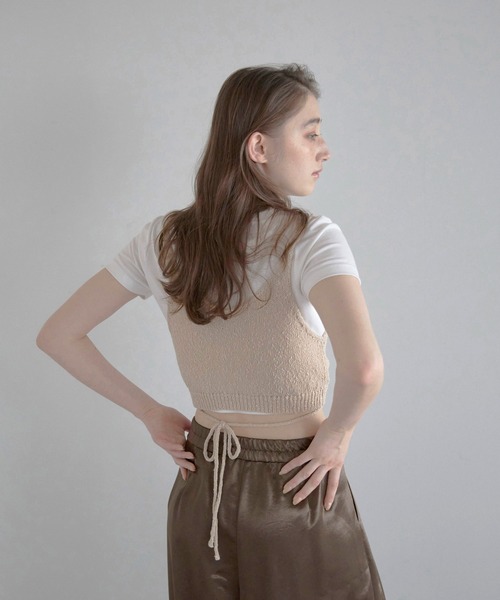 MINERTE(ミネルテ)の「【MINERTE】drawstring knit bustier / ドロストニットビスチェ(キャミソール・レディース・オフホワイト/ライトベージュ/ネイビー・FREE)」の17枚目の写真