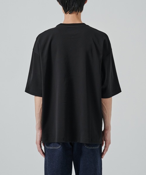 STUDIOUS（ステュディオス）の「【STUDIOUS】HIGH TWIST RELAX FIT TEE（Tシャツ/カットソー・メンズ・ホワイト/ブラック・1/2）」の9枚目の写真