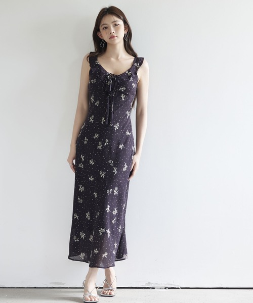 新作セール☆カルバンクライン シフォン花柄ワンピ 花柄ワンピ Calvin Klein(カルバンクライン) レディース - 海外
