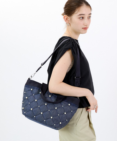 未使用✨LeSportsac　トートバッグ　ショルダー付き　パール　キルティング BUCKET TOTE W PEARLS2サンドバーパール（トートバッグ