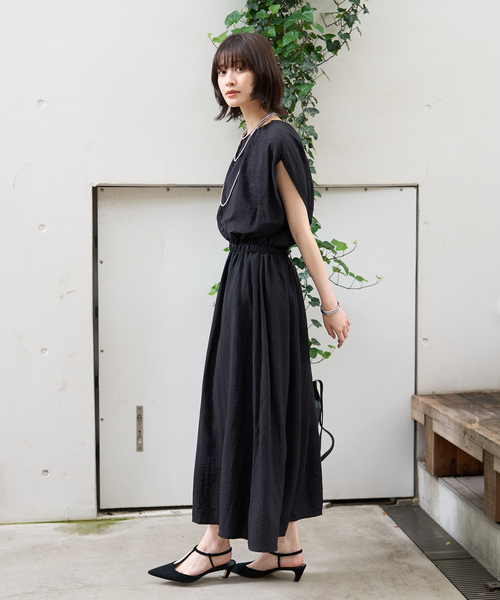 Rouge vif Anna（ルージュヴィフアンナ）の「ノースリーブワンピース（ワンピース・レディース・チャコールグレー/ブラック・フリー）」の5枚目の写真