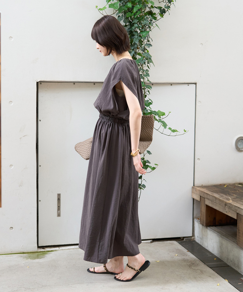 Rouge vif Anna（ルージュヴィフアンナ）の「ノースリーブワンピース（ワンピース・レディース・チャコールグレー/ブラック・フリー）」の12枚目の写真