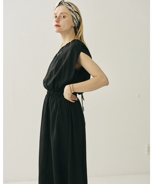 Rouge vif Anna（ルージュヴィフアンナ）の「ノースリーブワンピース（ワンピース・レディース・チャコールグレー/ブラック・フリー）」の18枚目の写真