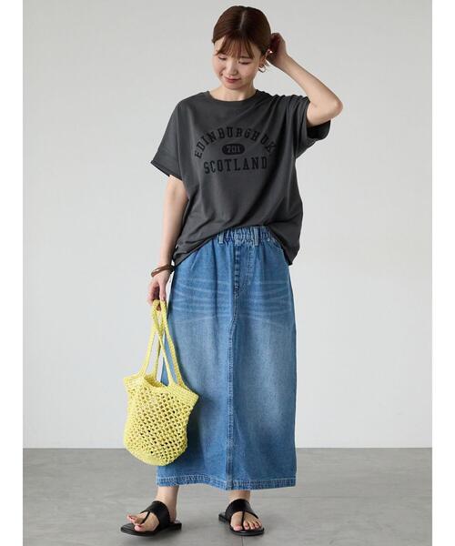 Lugnoncure（ルノンキュール）の「カレッジ風ロゴプリントミニ裏毛トップス（Tシャツ/カットソー・レディース・オフホワイト/ブルー/チャコールグレー・F）」の4枚目の写真