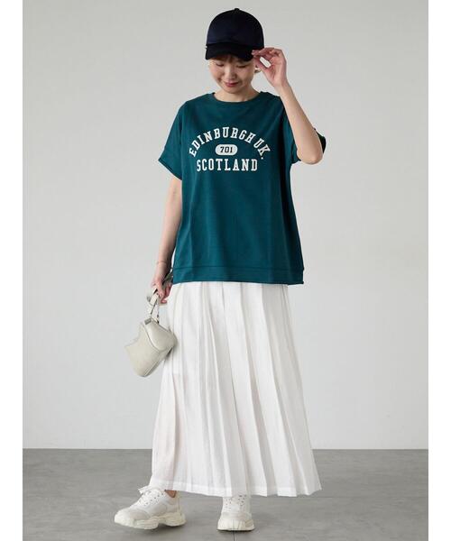 Lugnoncure（ルノンキュール）の「カレッジ風ロゴプリントミニ裏毛トップス（Tシャツ/カットソー・レディース・オフホワイト/ブルー/チャコールグレー・F）」の7枚目の写真