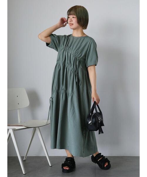 ehka sopo（エヘカソポ）の「ドロスト切り替えワンピース（ワンピース・レディース・ブラック/オフホワイト/グリーン・F）」の15枚目の写真