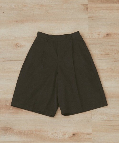 MERLOT（メルロー）の「ワイドハーフチノパンツ（チノパンツ・レディース・ブラック/ベージュ・FREE）」の16枚目の写真