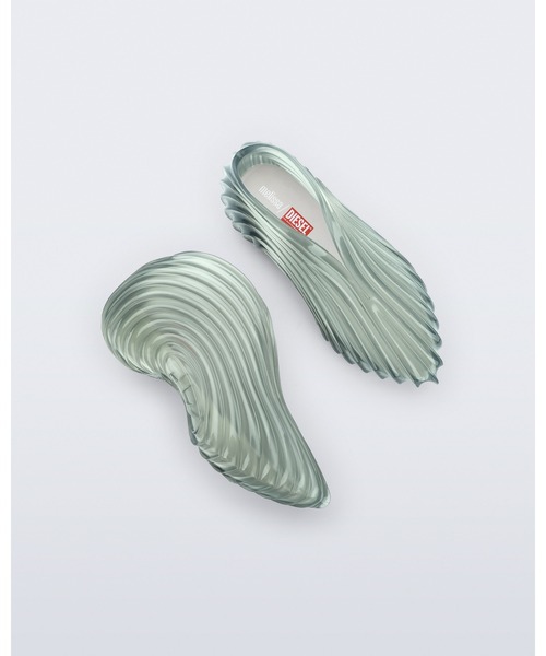 melissa（メリッサ）の「MELISSA QUANTUM SNEAKER X + DIESEL AD（スニーカー・レディース・ライトブルー/クリアレッド/クリアブラック・35-36/39/37/38）」の5枚目の写真