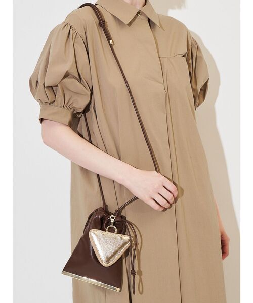 ELENDEEK(エレンディーク)の「マルチショルダーバッグ(ショルダーバッグ・レディース・ブラウン/シルバー/ボルドー/オフホワイト/ブラック・FREE)」の3枚目の写真