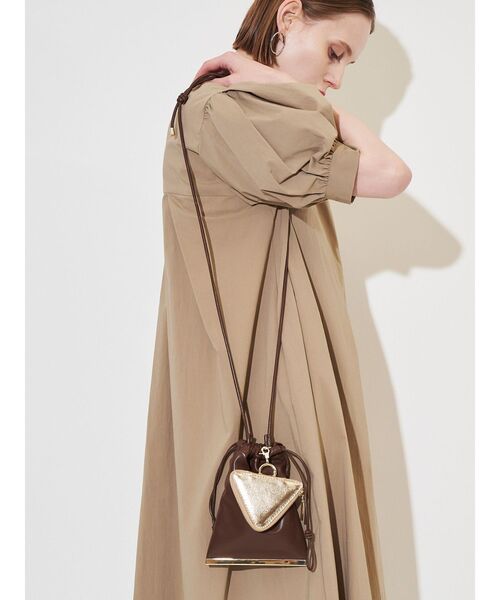 ELENDEEK(エレンディーク)の「マルチショルダーバッグ(ショルダーバッグ・レディース・ブラウン/シルバー/ボルドー/オフホワイト/ブラック・FREE)」の16枚目の写真