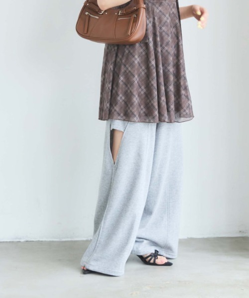 archives（アルシーヴ）の「カットアウト裏毛パンツ（その他パンツ・レディース・オートミール/グレー・MEDIUM）」の2枚目の写真