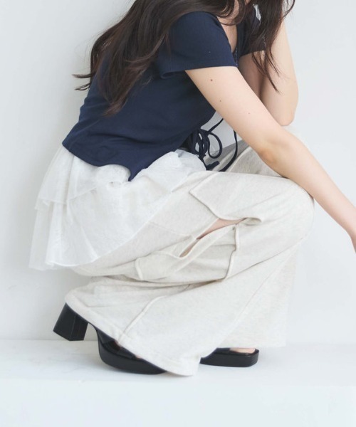 archives（アルシーヴ）の「カットアウト裏毛パンツ（その他パンツ・レディース・オートミール/グレー・MEDIUM）」の9枚目の写真