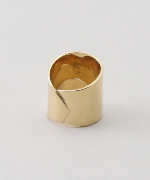 AP STUDIO(エーピーストゥディオ)の「【ARIANA BOUSSARD REIFEL】Atum ring(リング・レディース・ゴールド・11/13)」の3枚目の写真