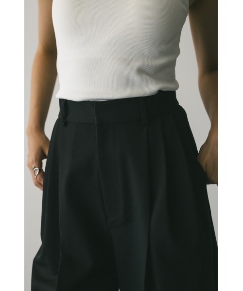 STYLEMIXER(スタイルミキサー)の「3タックハーフパンツ(その他パンツ・レディース・アイボリー/ブラック・SMALL/MEDIUM)」の20枚目の写真
