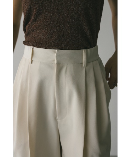 STYLEMIXER(スタイルミキサー)の「3タックハーフパンツ(その他パンツ・レディース・アイボリー/ブラック・SMALL/MEDIUM)」の8枚目の写真
