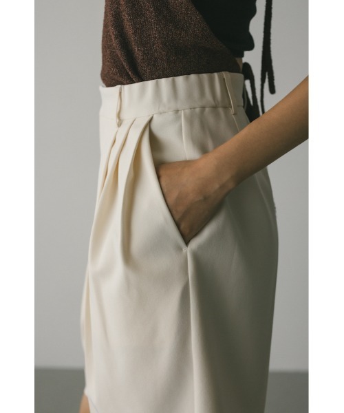 STYLEMIXER(スタイルミキサー)の「3タックハーフパンツ(その他パンツ・レディース・アイボリー/ブラック・SMALL/MEDIUM)」の9枚目の写真