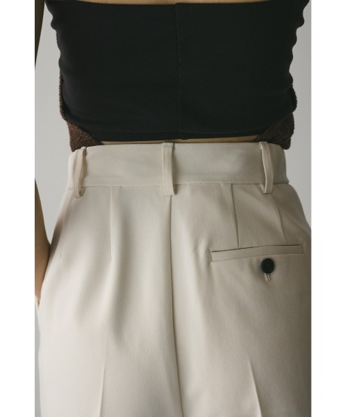 STYLEMIXER(スタイルミキサー)の「3タックハーフパンツ(その他パンツ・レディース・アイボリー/ブラック・SMALL/MEDIUM)」の11枚目の写真