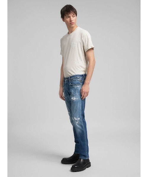 REPLAY(リプレイ)の「AGED 10 YEARS レギュラースリム WILLBI オーガニックコットンデニム(デニムパンツ・メンズ・ブルー・W28xL32/W36xL32/W34xL32/W33xL32/W31xL32/W30xL32/W29xL32/W32xL32)」の5枚目の写真