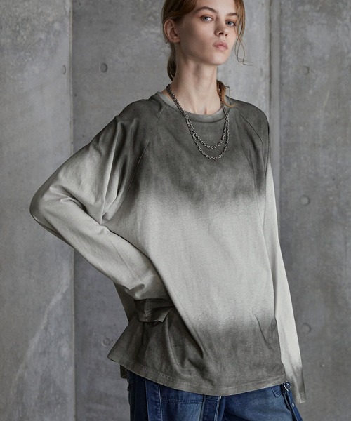 SERACE（セラス）の「【SERACE】Vintage design loose gradation long tee / ヴィンテージデザインルーズグラデーションロンT（Tシャツ/カットソー・メンズ・ライトグレー/ネイビー系/ブラック/ブラウン・S/L/M）」の7枚目の写真