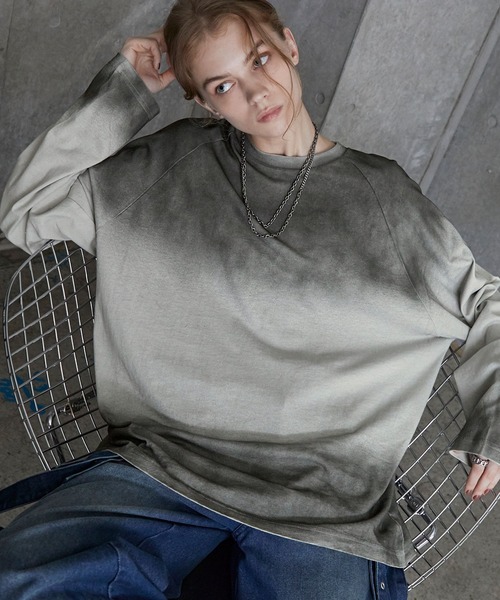 SERACE（セラス）の「【SERACE】Vintage design loose gradation long tee / ヴィンテージデザインルーズグラデーションロンT（Tシャツ/カットソー・メンズ・ライトグレー/ネイビー系/ブラック/ブラウン・S/L/M）」の12枚目の写真