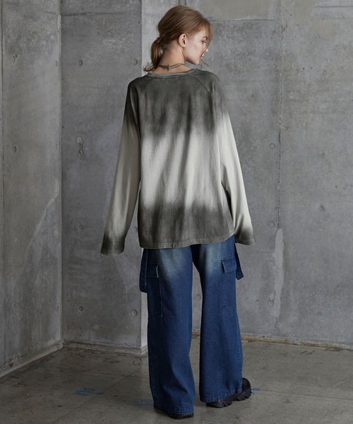SERACE（セラス）の「【SERACE】Vintage design loose gradation long tee / ヴィンテージデザインルーズグラデーションロンT（Tシャツ/カットソー・メンズ・ライトグレー/ネイビー系/ブラック/ブラウン・S/L/M）」の17枚目の写真