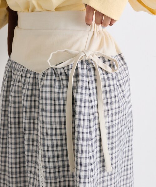 w closet（ダブルクローゼット）の「【25AW】チェックフリルミディスカート（スカート・レディース・オフホワイト/ネイビー・FREE）」の15枚目の写真