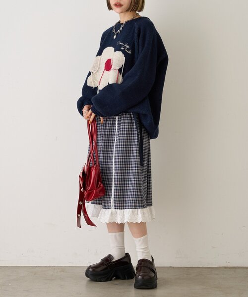 w closet（ダブルクローゼット）の「【25AW】チェックフリルミディスカート（スカート・レディース・オフホワイト/ネイビー・FREE）」の4枚目の写真
