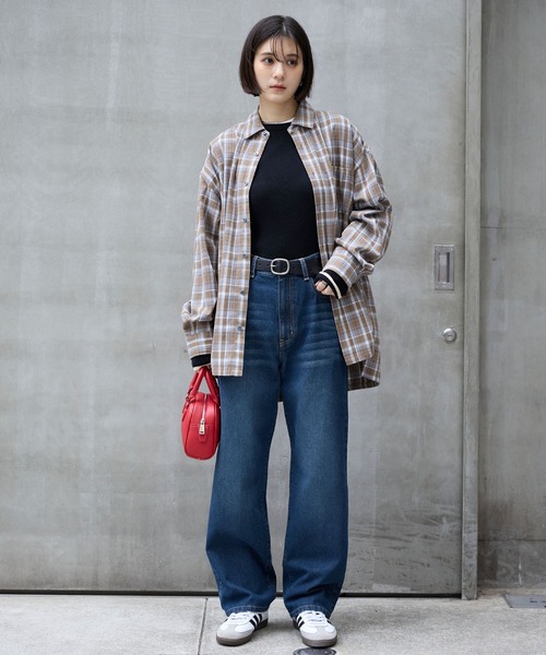 MONO-MART(モノマート)の「【サステナブル】ヴィンテージライク ハイウエストストレートデニムパンツ(デニムパンツ・レディース・ライトブルー/ワンウォッシュ/ブルー/ブラック系/インディゴブルー・L/M/S)」の15枚目の写真