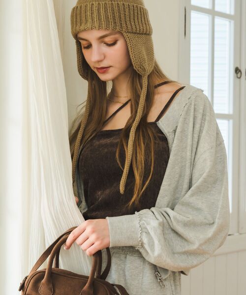 RETRO GIRL（レトロガール）の「ラメベロアカップ付キャミ（キャミソール・レディース・ナチュラル/ブラック/ブラウン・FREE）」の4枚目の写真