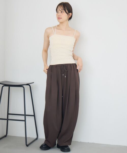 RETRO GIRL（レトロガール）の「ラメベロアカップ付キャミ（キャミソール・レディース・ナチュラル/ブラック/ブラウン・FREE）」の9枚目の写真