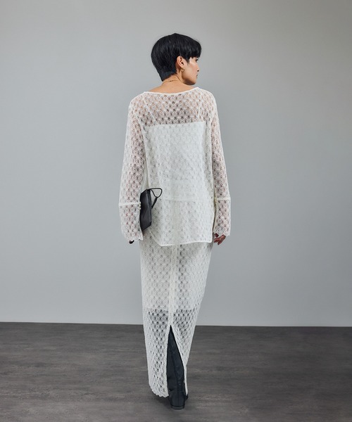 SALON adam et rope'(サロン アダム エ ロペ)の「ラッセルレースレイヤードブラウス / セットアップ対応(シャツ/ブラウス・レディース・オフホワイト/ブラック/グリーン系その他・FREE)」の21枚目の写真