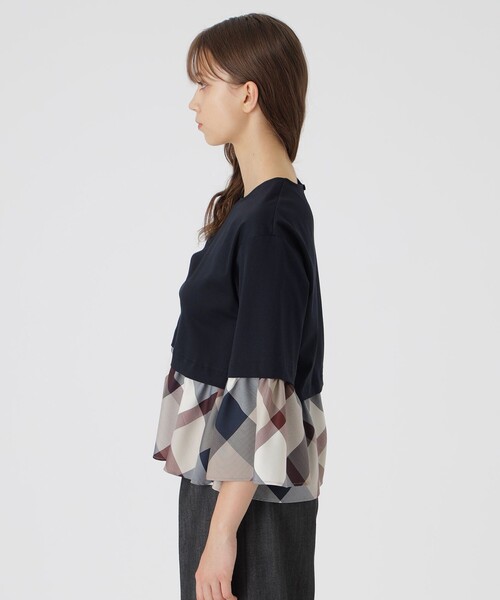 BLUE LABEL CRESTBRIDGE（ブルーレーベルクレストブリッジ）の「フリルポンチトップス（Tシャツ/カットソー・レディース・ダークネイビー/ブラック・38）」の8枚目の写真