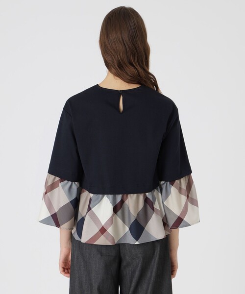 BLUE LABEL CRESTBRIDGE（ブルーレーベルクレストブリッジ）の「フリルポンチトップス（Tシャツ/カットソー・レディース・ダークネイビー/ブラック・38）」の9枚目の写真