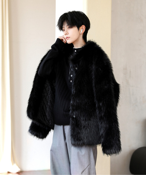 neos(ネオス)の「【neos】ルーズシルエット フェイクファー ボア ジャケット(ブルゾン・メンズ・ブラック・MEDIUM/LARGE/X-LARGE)」の4枚目の写真