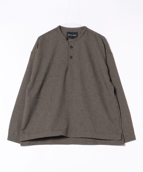B.I.D.(ビーアイディー)の「《HIROYUKI OBARA》ヘンリーネックシャツ(Tシャツ/カットソー・メンズ・ダークブラウン・MEDIUM)」の1枚目の写真