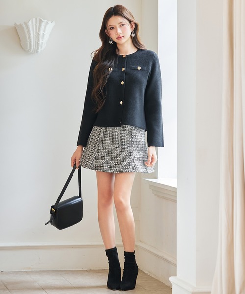 SAISON DE PAPILLON（セゾンドパピヨン）の「【高評価】レディース ノーカラーショート丈ニットカーディガン クルーネック ニットアウター高見え！（カーディガン/ボレロ・レディース・ブラック/チャコール/ベージュ・M/L）」の7枚目の写真