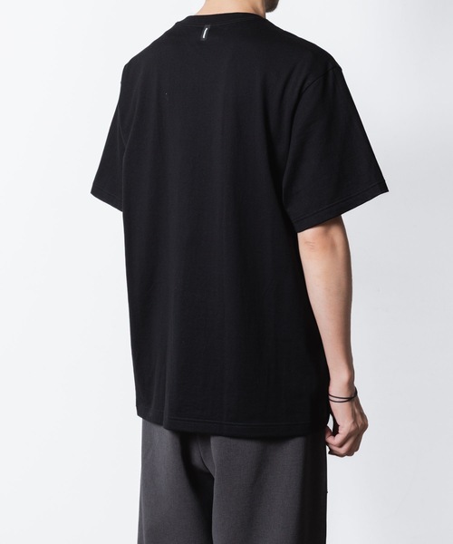 ATTACHMENT(アタッチメント)の「【LIMITED】PACK チューブTシャツ S/S / PACK 20/1 TUBE JERSEY S/S TEE(Tシャツ/カットソー・メンズ・ホワイト/ブラック・1/3/2)」の17枚目の写真