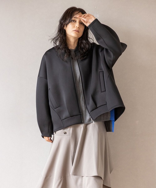 OSMOSIS（オズモーシス）の「ボンディングブルゾン（ブルゾン・レディース・グレー/ブラック/チャコール・ONE SIZE）」の2枚目の写真