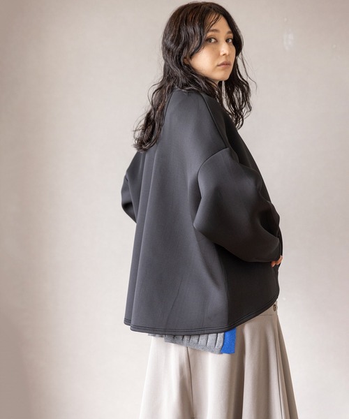 OSMOSIS（オズモーシス）の「ボンディングブルゾン（ブルゾン・レディース・グレー/ブラック/チャコール・ONE SIZE）」の4枚目の写真