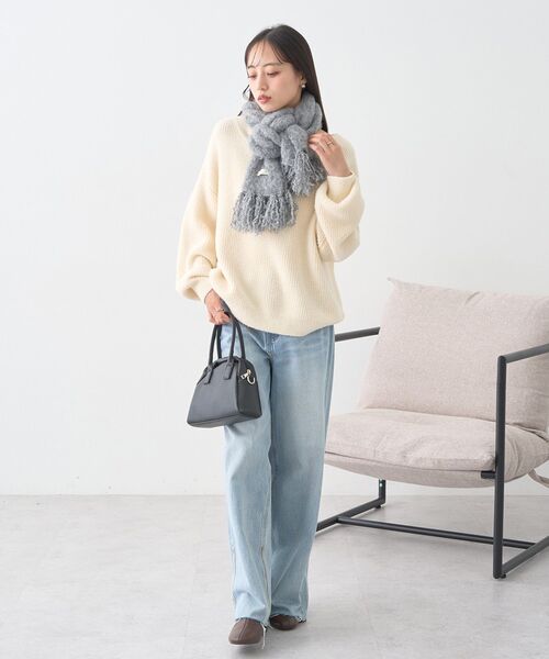 earth music&ecology（アースミュージックアンドエコロジー）の「ループヤーンフリンジマフラー（マフラー・レディース・ピンクベージュ/レッド/グレー・F）」の17枚目の写真