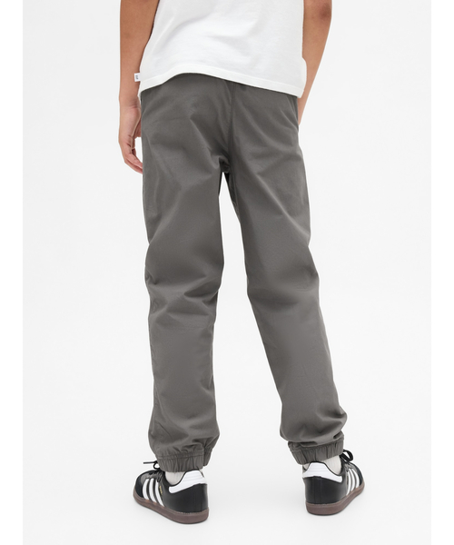 GAP(ギャップ)の「裏地付き ポプリンリラックスフィット ジョガーパンツ (キッズ)(その他パンツ・キッズ・ブラック系その他/ブルー系その他/グレー系その他/オフホワイト・140cm/130cm/160cm/150cm/120cm/110cm)」の19枚目の写真