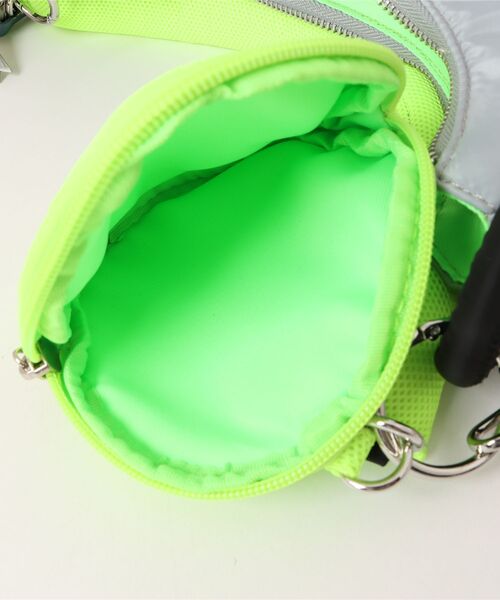 cheek(BAG)(チーク)の「round 2way shoulder / ショルダーバッグ(ショルダーバッグ・レディース・ホワイト/グレー/ブラック・FREE)」の19枚目の写真