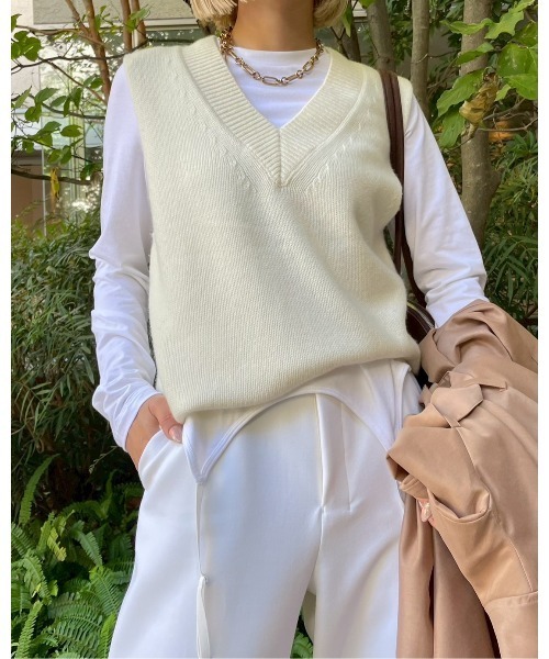 セール】Vネックニットベスト / V-Neck Knit Vest（ニット/セーター