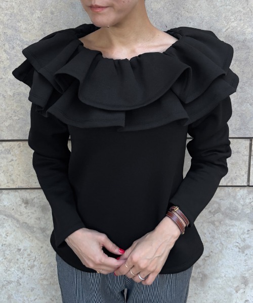 JENNE(ジェンヌ)の「日本製ギャザーフリルトレーナー(その他トップス・レディース・ブラック/ホワイト・LARGE/MEDIUM/SMALL)」の22枚目の写真