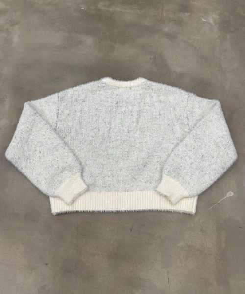 SHAGGIE（シャギー）の「ロゴ入りフェザーヤーンソフトタッチニット（ニット/セーター・レディース・ブラウン/ライトグレー/ホワイト・FREE）」の11枚目の写真