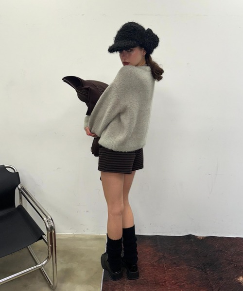 SHAGGIE（シャギー）の「ロゴ入りフェザーヤーンソフトタッチニット（ニット/セーター・レディース・ブラウン/ライトグレー/ホワイト・FREE）」の18枚目の写真