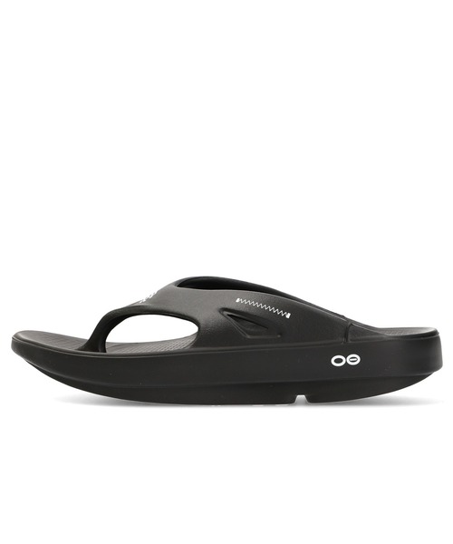 REIGNING CHAMP(レイニングチャンプ)の「REIGNING CHAMP RC OOFOS(スニーカー・メンズ・ブラック・26cm/29cm)」の1枚目の写真